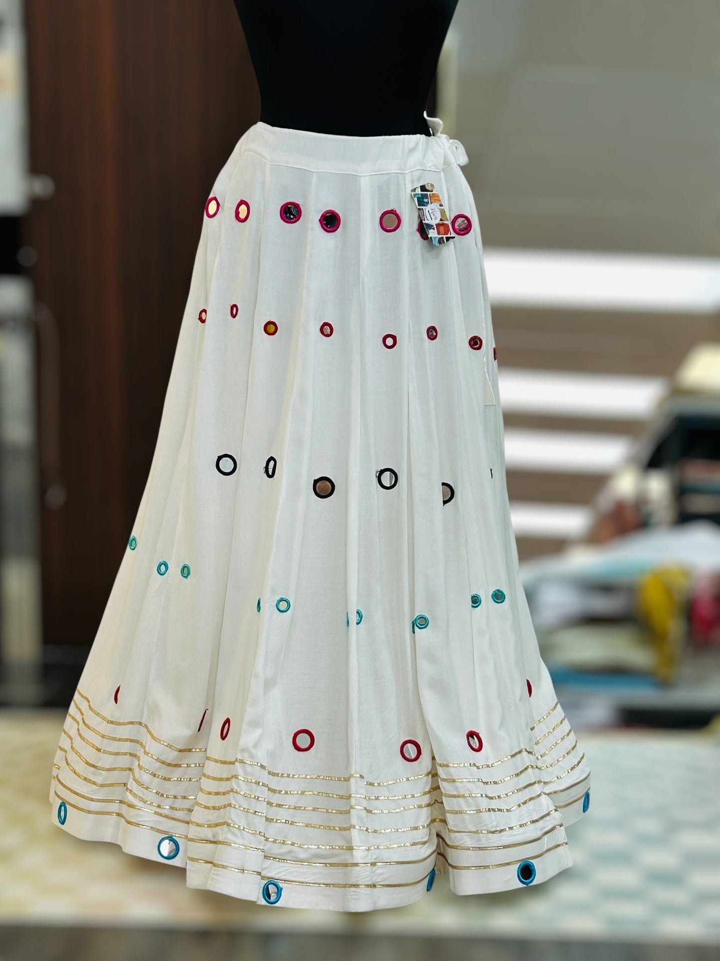 Lehenga Skirt : garba chaniya