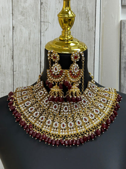 Bridal necklace set