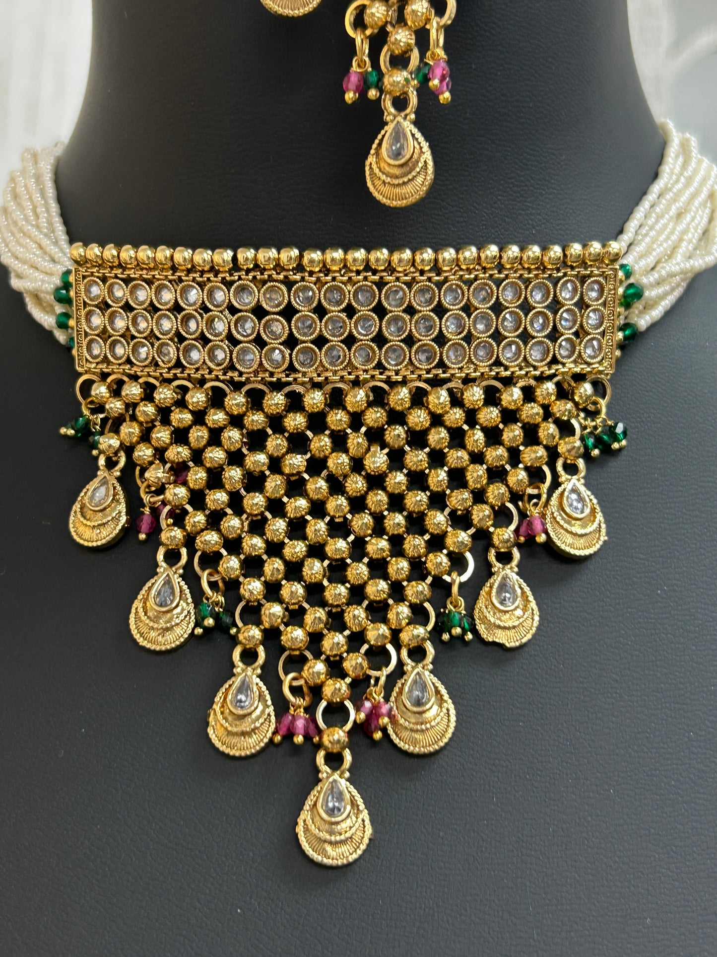 Gold plated necklace set / traditional necklace set