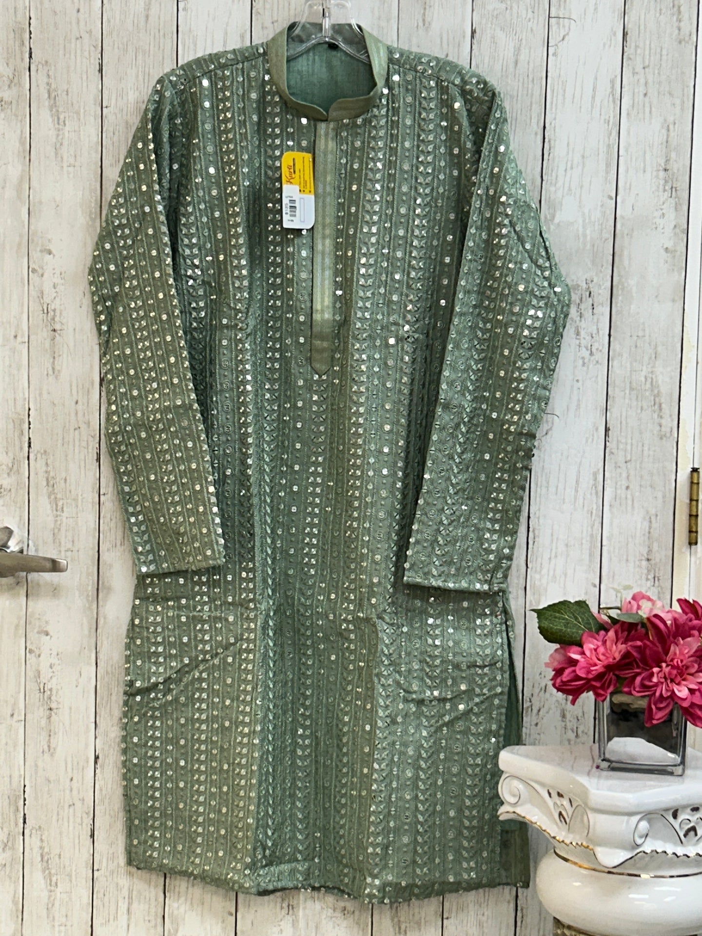 Light green kurta pajama set for men