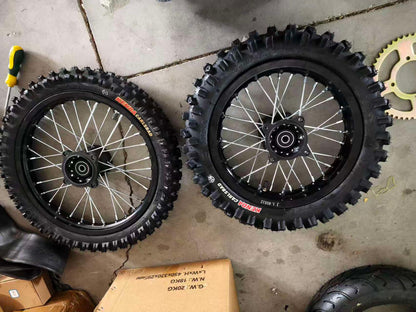 Tuttio Soleil 01 & Yozma IN10 Complete 17/14" PitBike Wheelset.