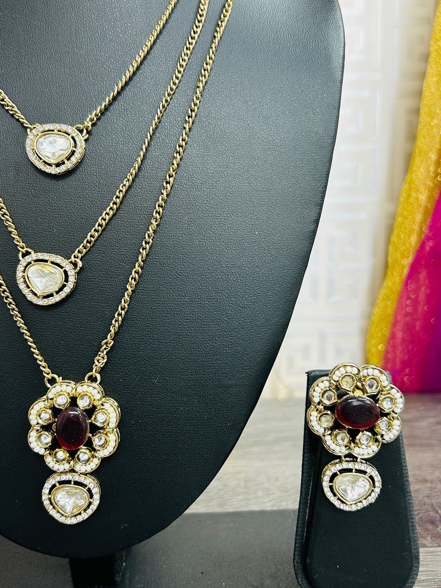 Moissanite Kundan necklace