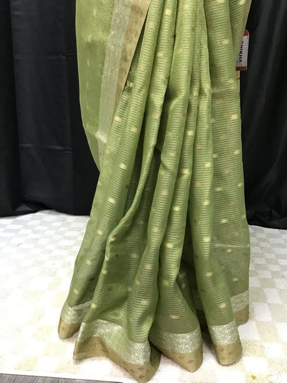 Soft tissue saree