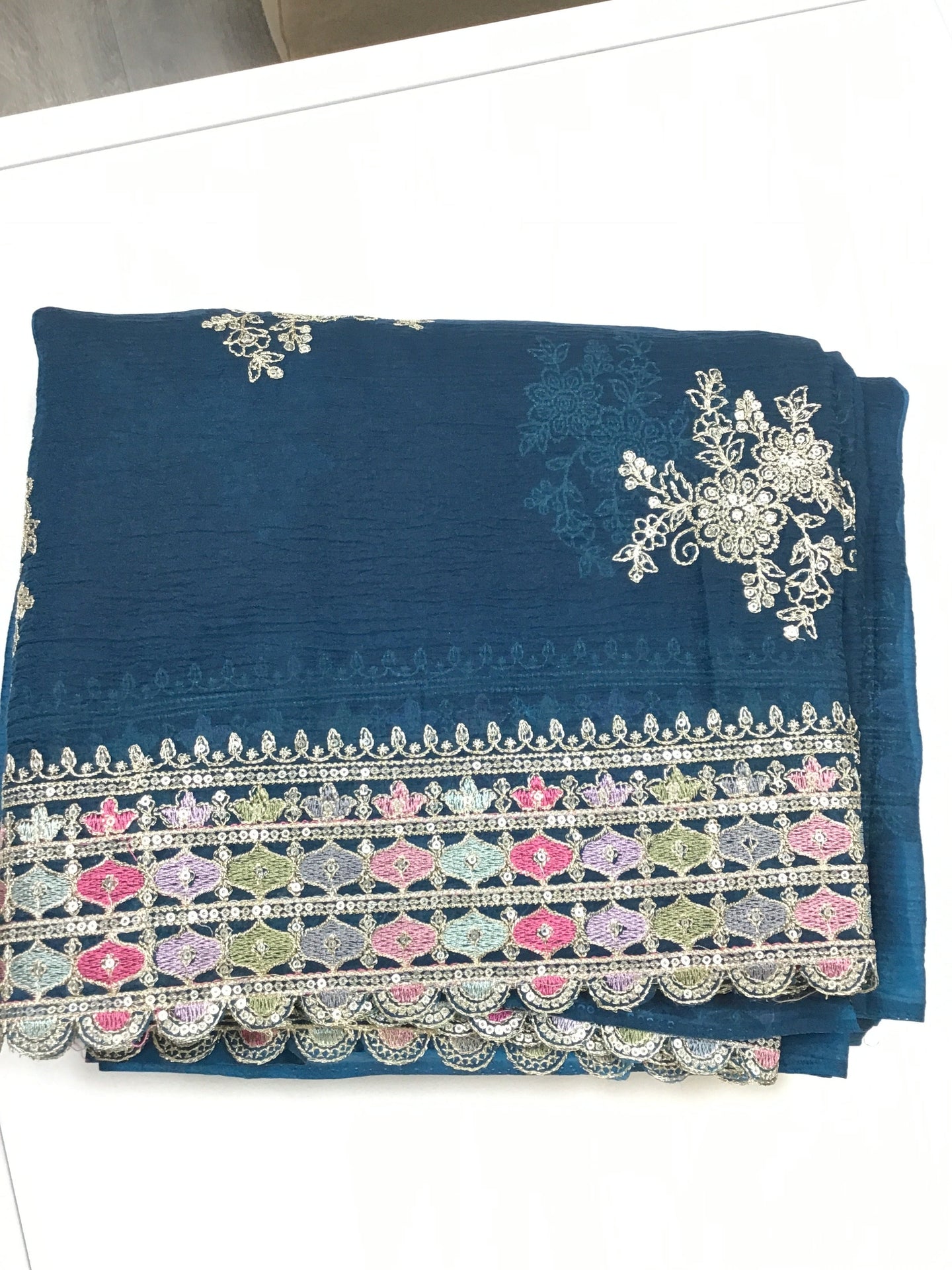 Party wear saree : best for wedding functions