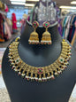 Gold polished necklace set