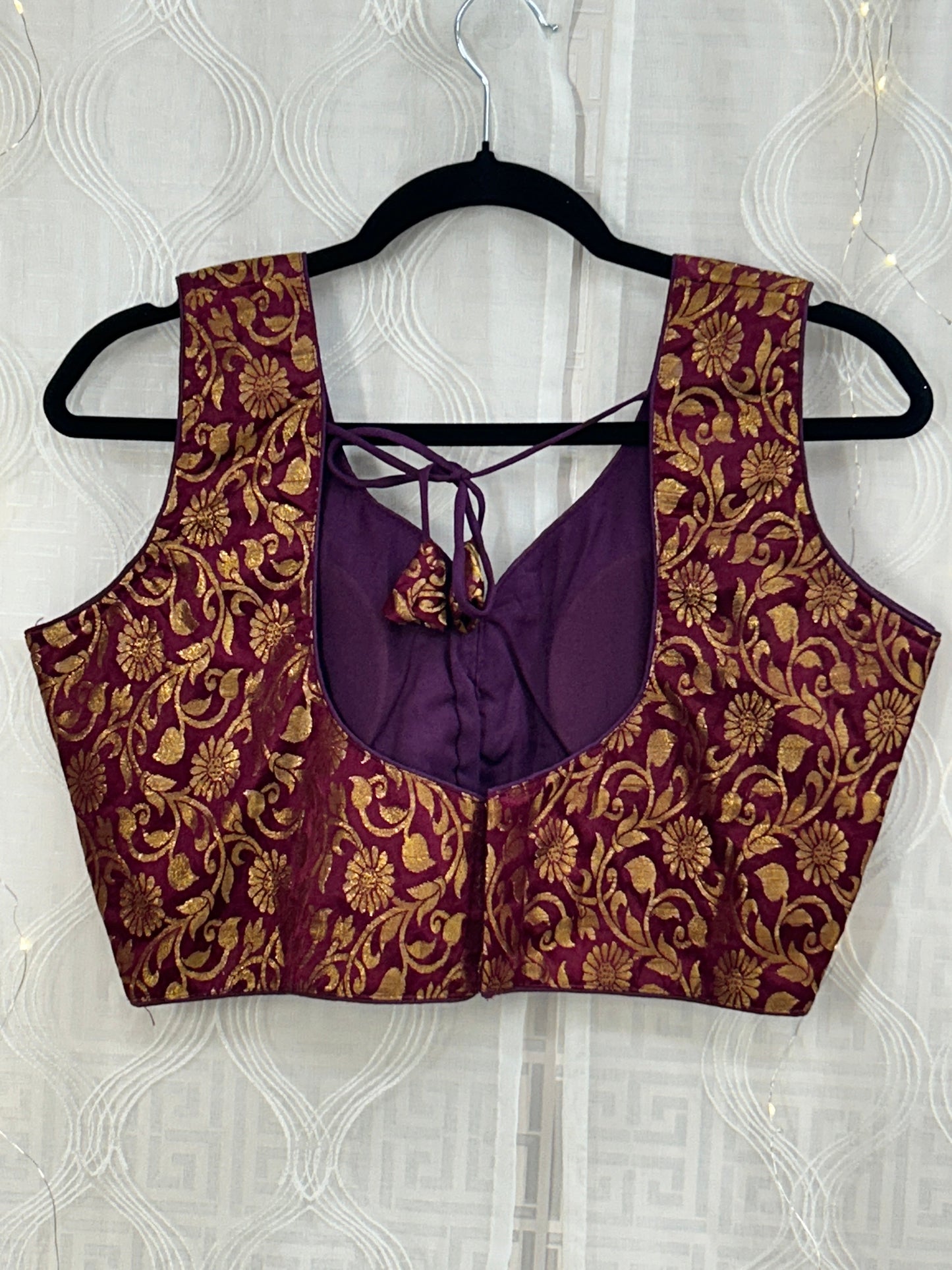 Brocade blouse : wine color