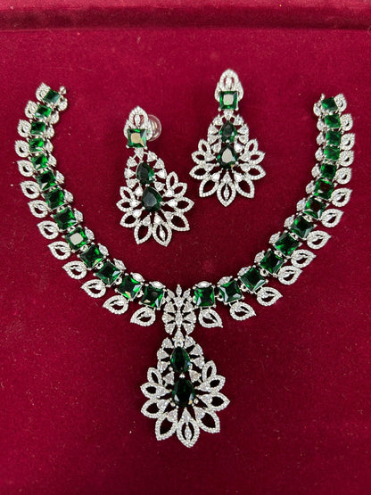 Statement necklace set