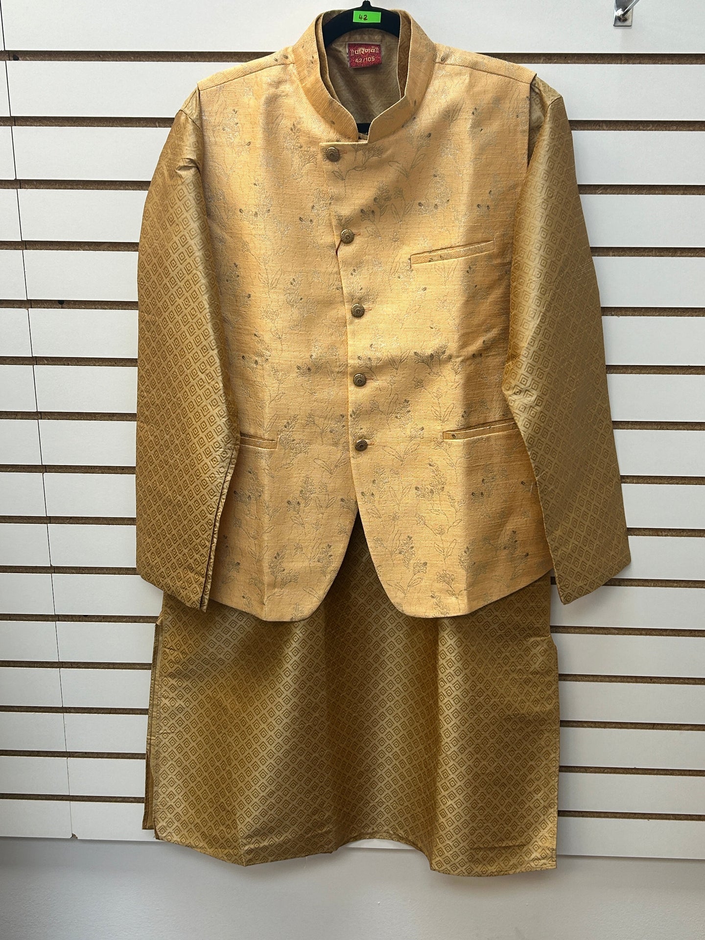 Kurta set with jacket