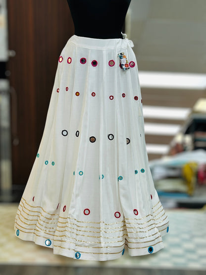 Lehenga Skirt : garba chaniya