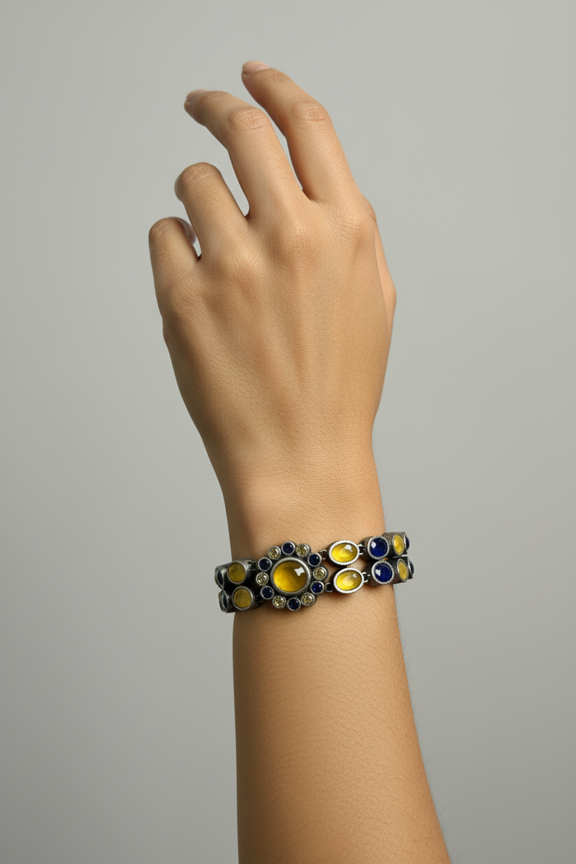 Bracelet: stones with oxidized silver